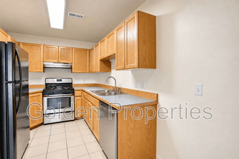 Coeur d'Alene Condo: 3401 N 4th Street