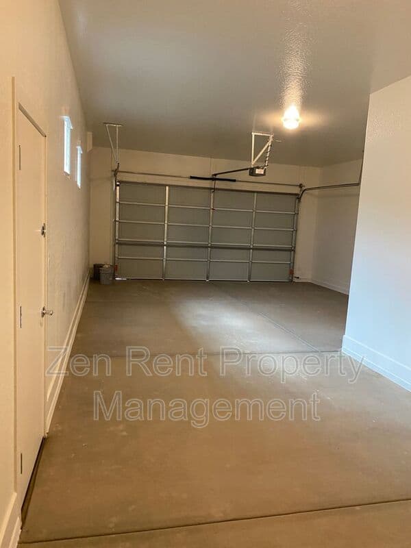 Queen Creek House: 23515 S 231st Way