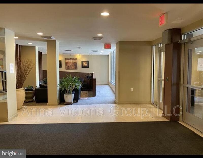 Takoma Park Condo: 7333 New Hampshire Avenue