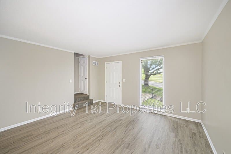 Kansas City Townhome: 1928 West 36 Avenue
