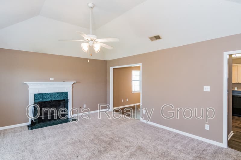 Moody House: 2038 Plantation Pkwy
