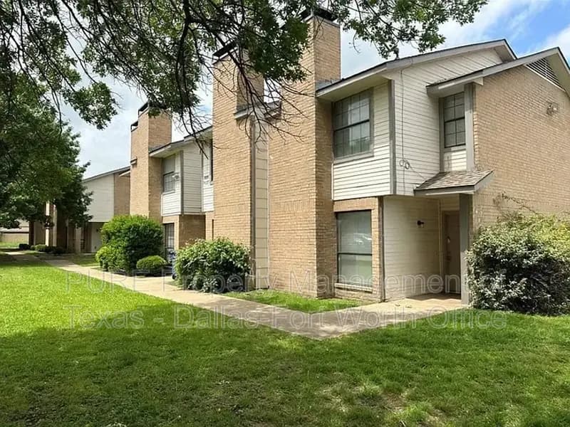 Dallas Condo: 8005 Rothington Rd