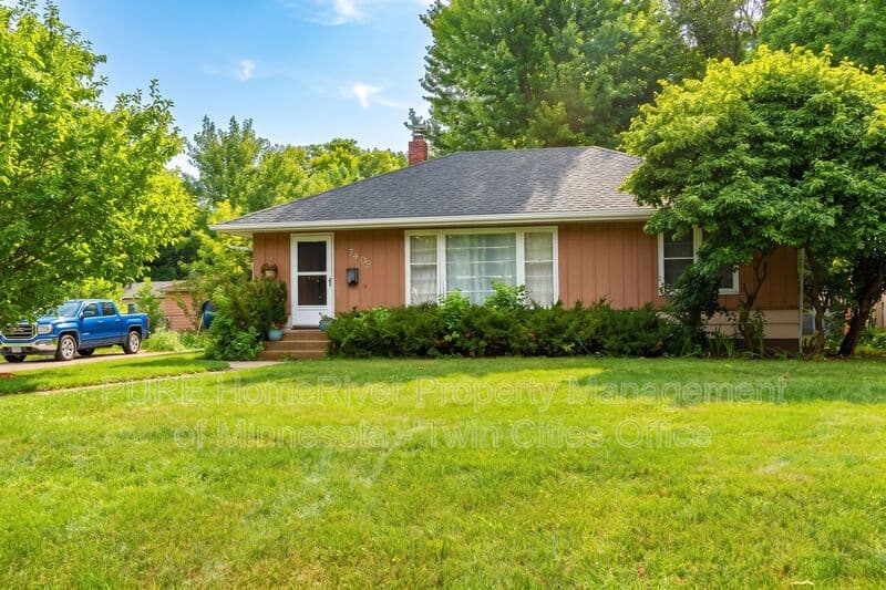 Richfield House: 7409 Bryant Ave S