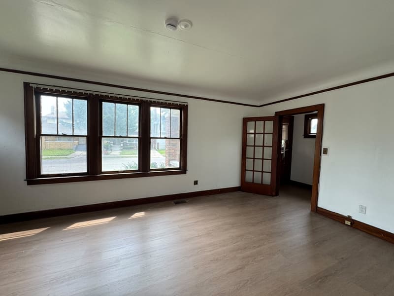 Detroit House: 11125 Cloverlawn Avenue