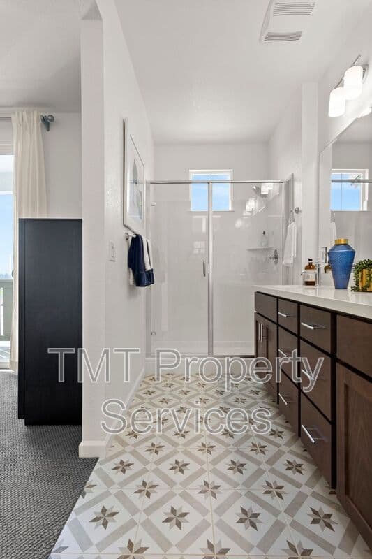 Sacramento Townhome: 21 Advantage Court
