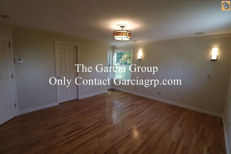 Lake Oswego House: 4113 Wolf Berry Ct