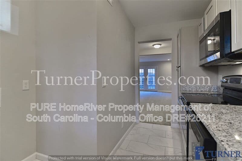 Columbia House: 308 Percival Rd