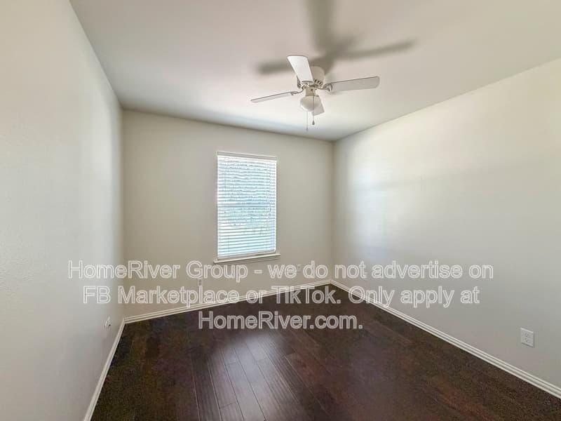 Sherman House: 3017 N Hickory St