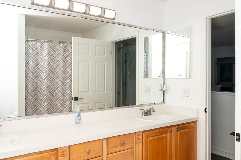 Orlando House: 2648 University Acres Drive