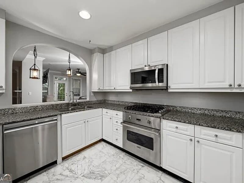 Atlanta Condo: 1735 Peachtree Street NE #428