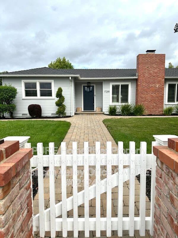 Monte Sereno House: 17291 Zena Ave
