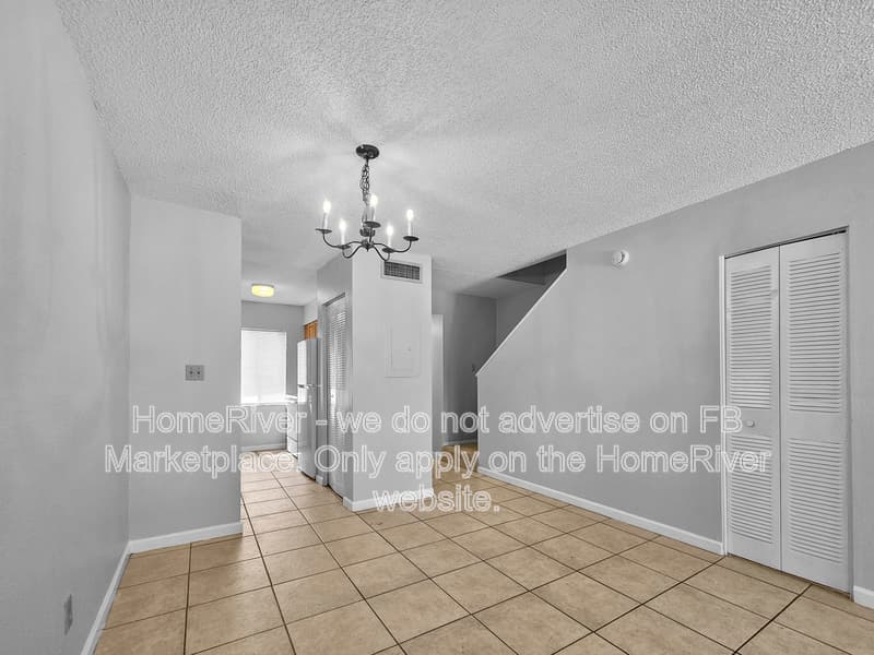 Tampa Condo: 7509 Pitch Pine Cir