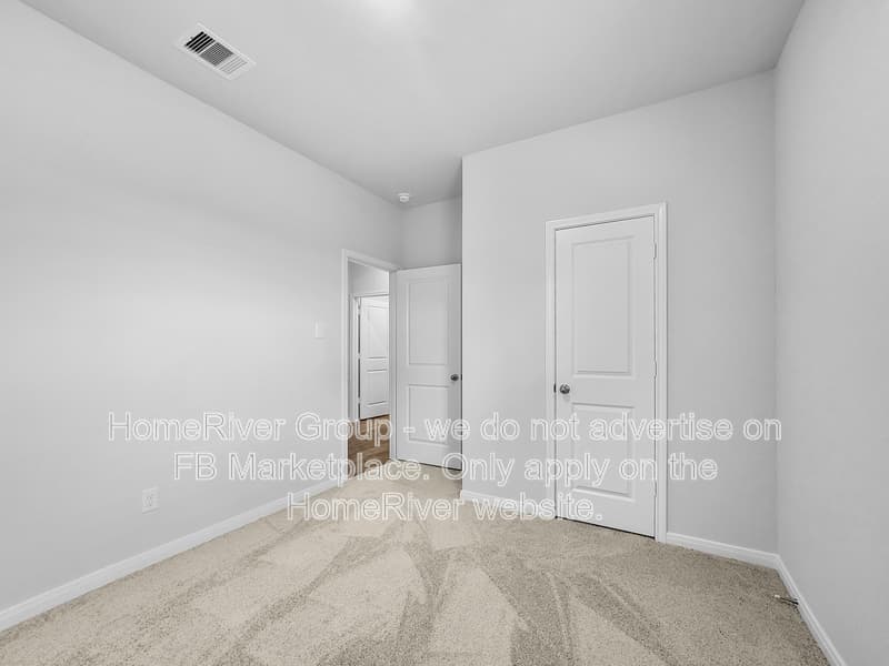 Richmond House: 7622 Thrips Ln