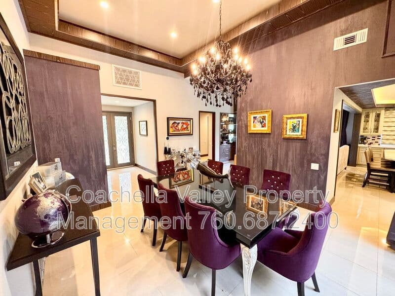 Rancho Mirage House: 21 Lake Shore Dr