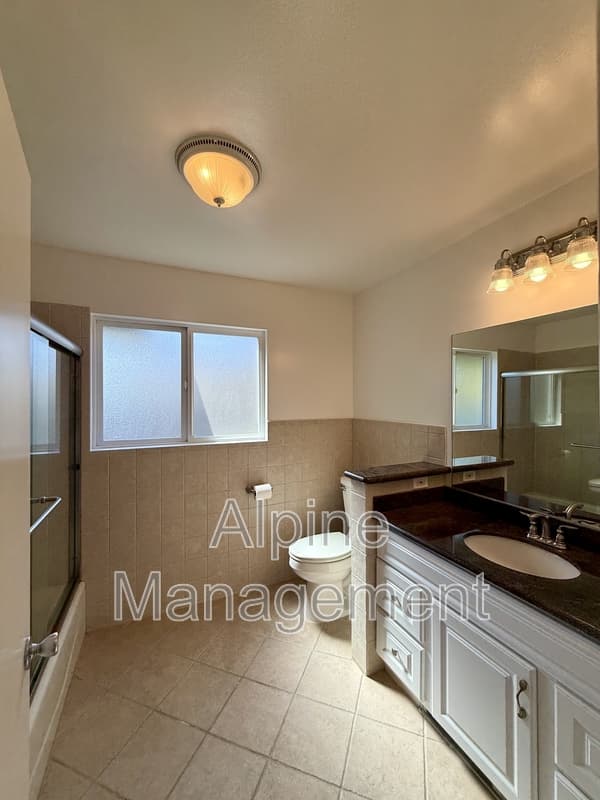 Burlingame House: 2917 Arguello Drive - Main