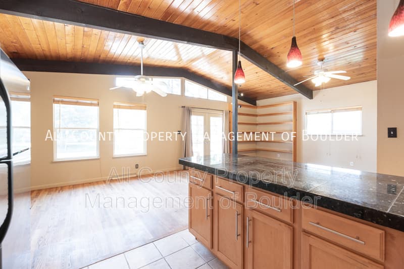 Boulder House: 710 39th Street