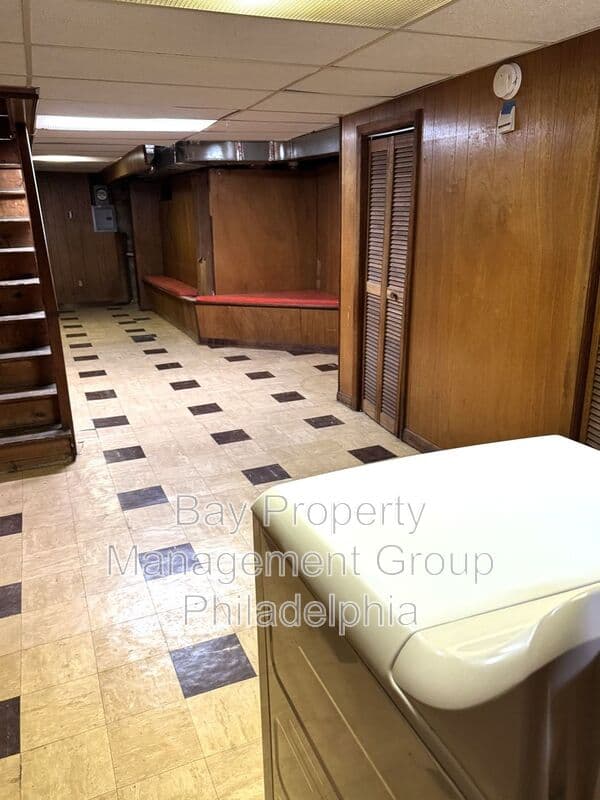 Philadelphia House: 2051 S Garnet St