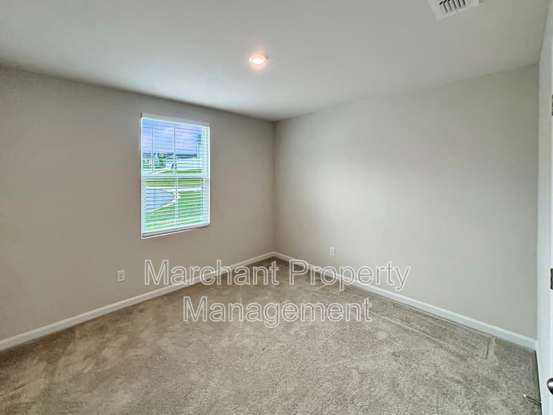 Piedmont House: 609 Glamis Court