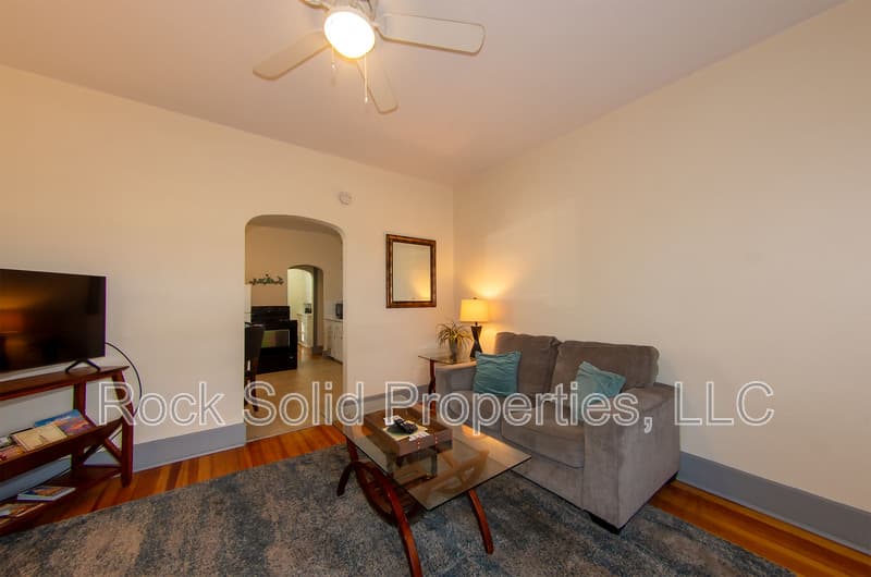 Cheyenne Condo: 311 East 5th Avenue