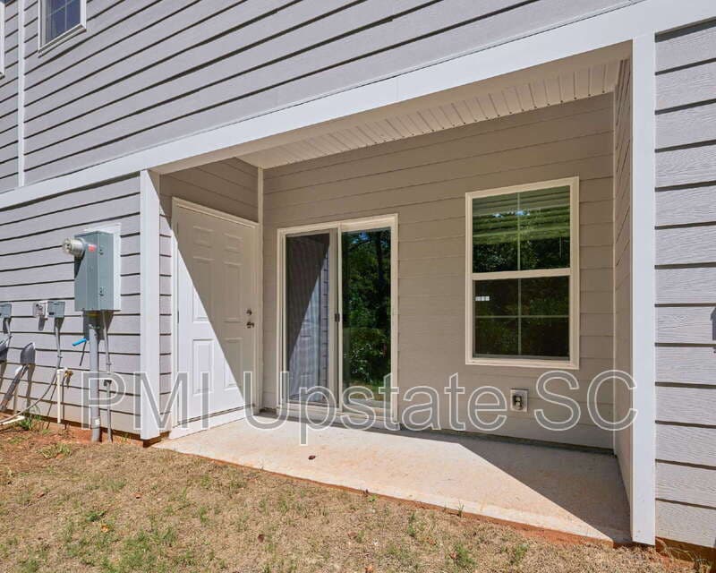 Pendleton Townhome: 103 Pendleton Place Way