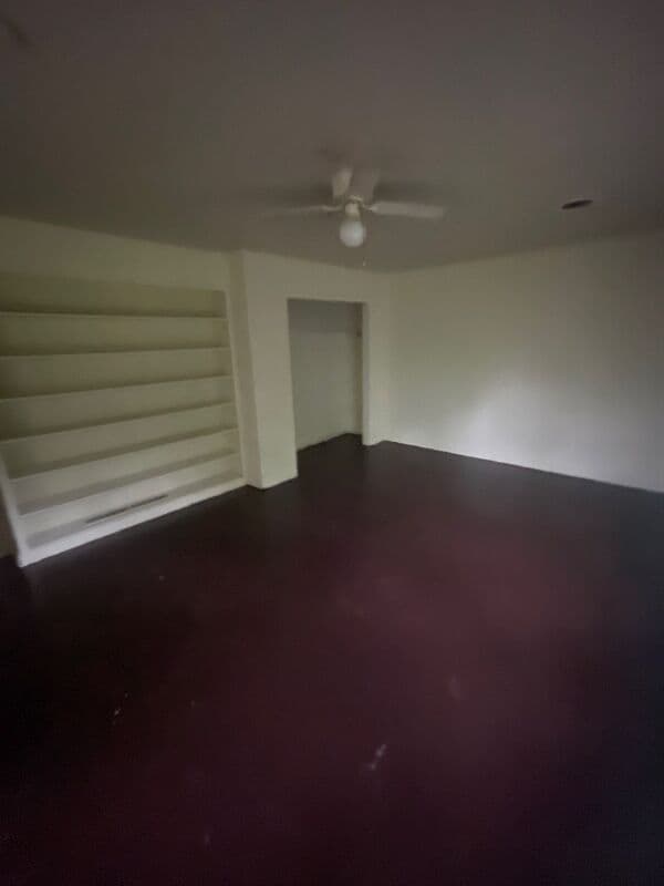 Jackson House: 925 Oleander Avenue- NEW
