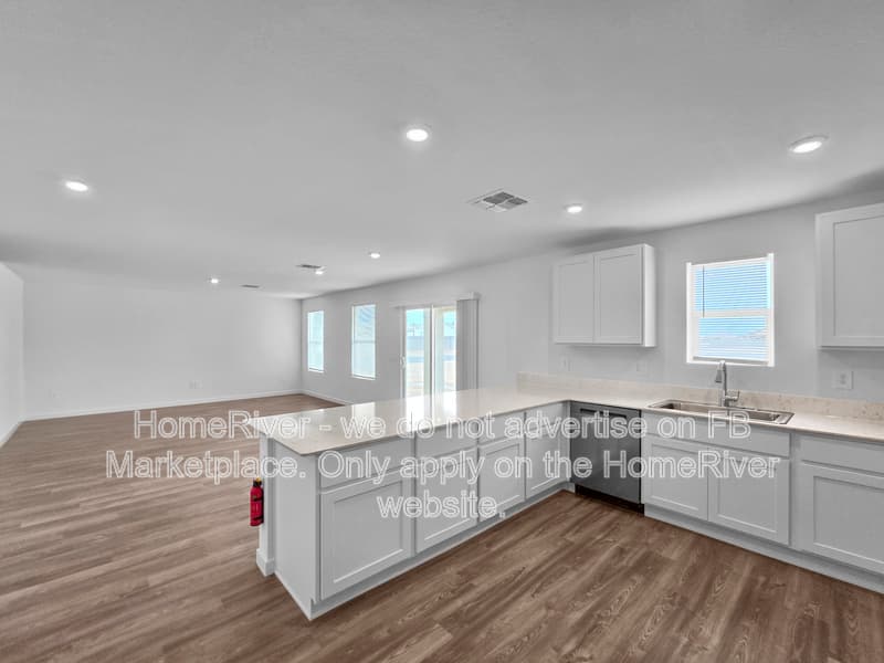 Arizona City House: 13622 S Durango Rd