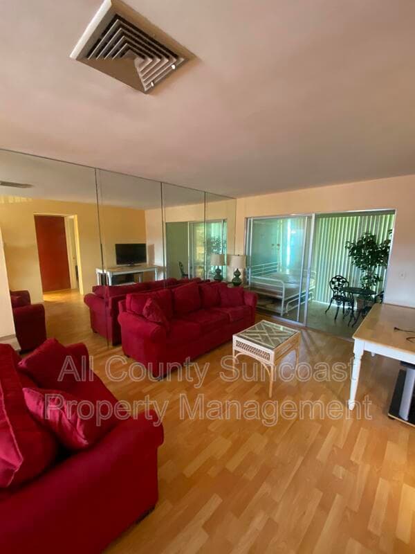Clearwater Condo: 1433 S. Belcher Road