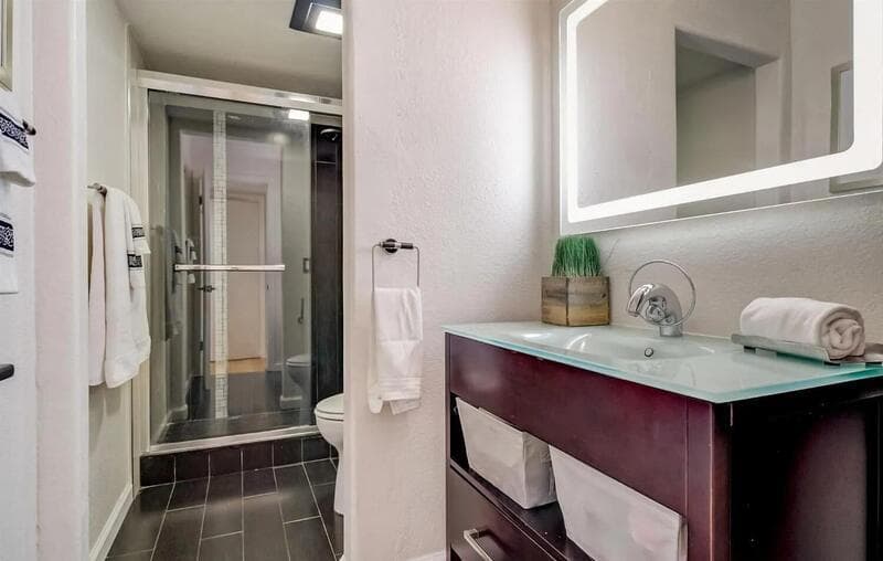 Daly City Condo: 1021 San Luis Cir