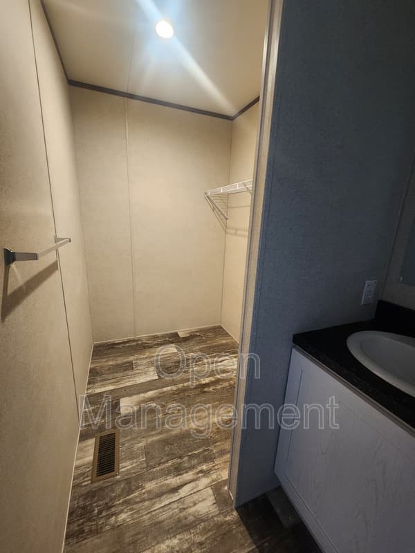 Colona House: 3 Willow Haven Ct
