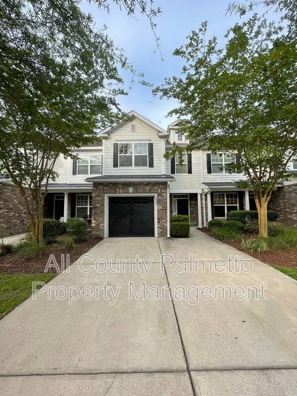 Mount Pleasant House: 3639 Bagley Dr