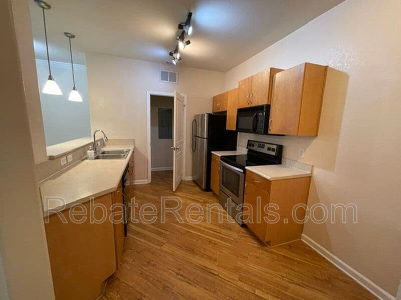 Jacksonville Condo: 8290 Gate Parkway
