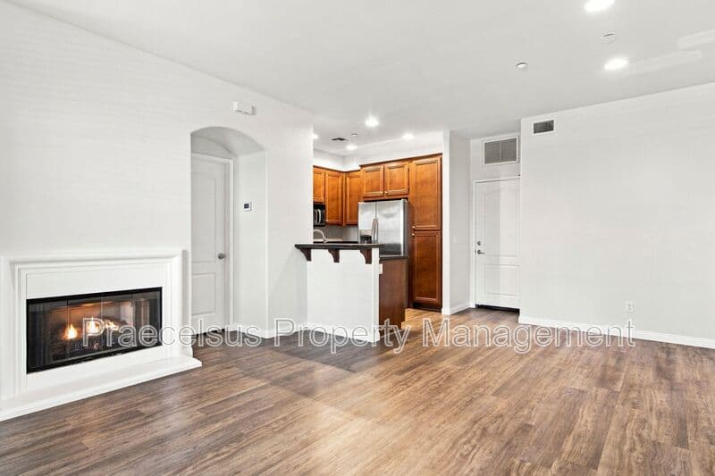 Chula Vista Townhome: 2175 Condor Drive