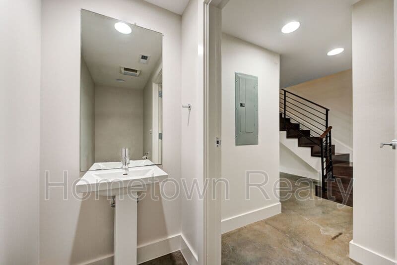 Oklahoma City Condo: 301 NE 4th Street