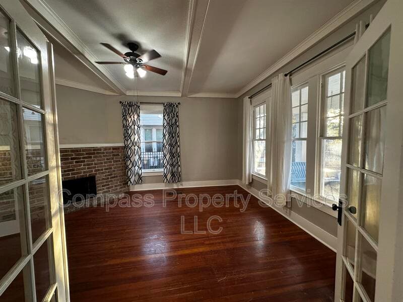 Waco House: 2220 Gorman Ave