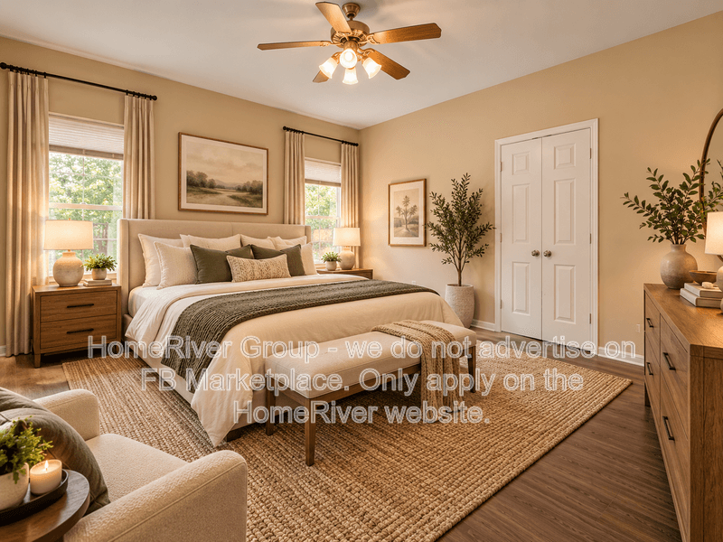 Manor House: 11502 Liberty St