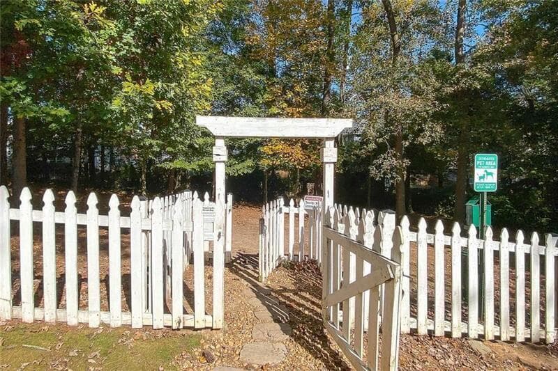 Brookhaven Condo: 1468 Briarwood Road Northeast - 1008