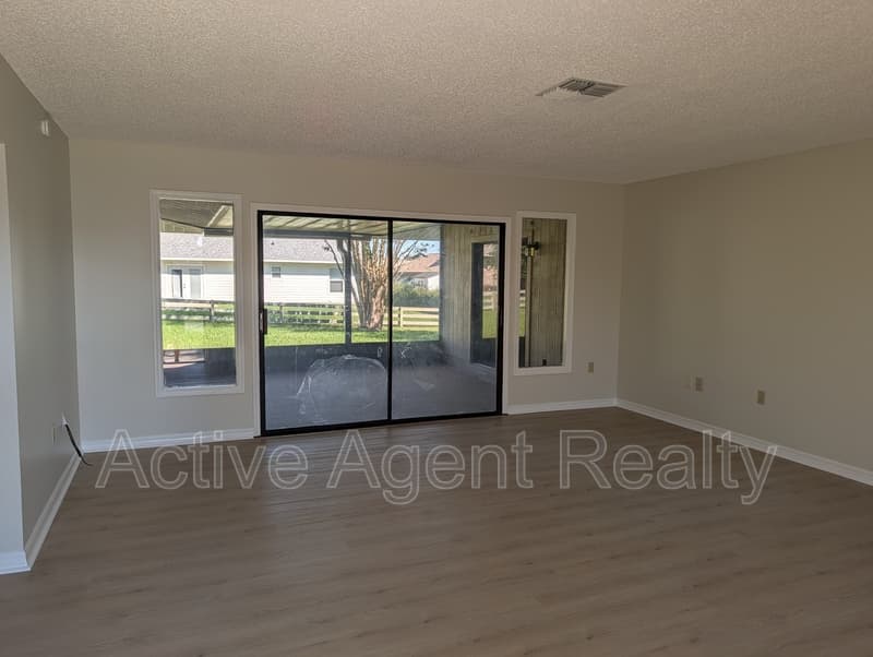 Lecanto House: 2215 West Shining Dawn Lane