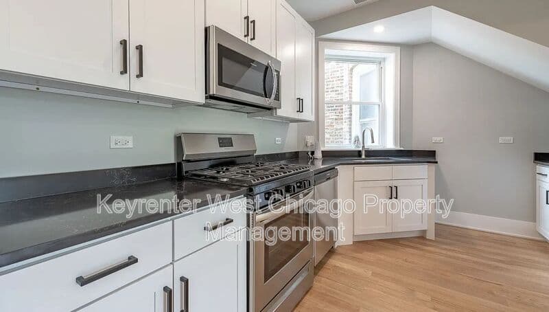 Chicago House: 3246 W. Fulton Blvd