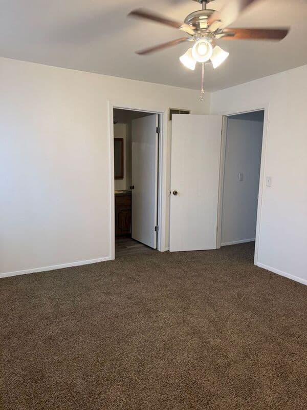 Belleville House: 915 Belle Valley Dr