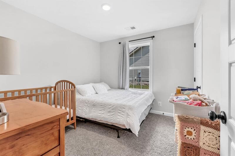 Clarksville House: 1405 Fredrick Drive