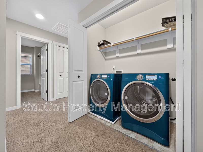 Beaverton House: 431 Southwest 204th Ter