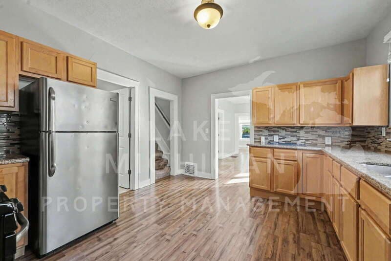 Grand Rapids House: 41 Diamond Ave NE