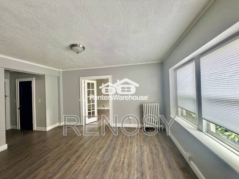 Des Moines Condo: 3607 Ingersoll Ave