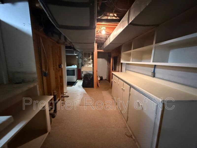 Lewisville House: 208 Sonata Dr