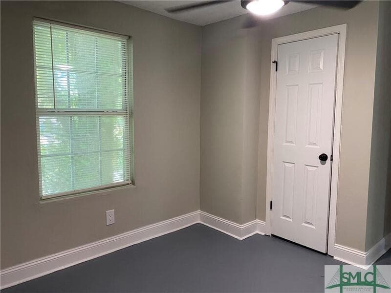 Savannah Condo: 1000 West 53rd Street - Lower Unit