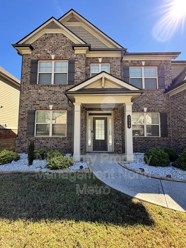 Snellville House: 3112 Avenel Court