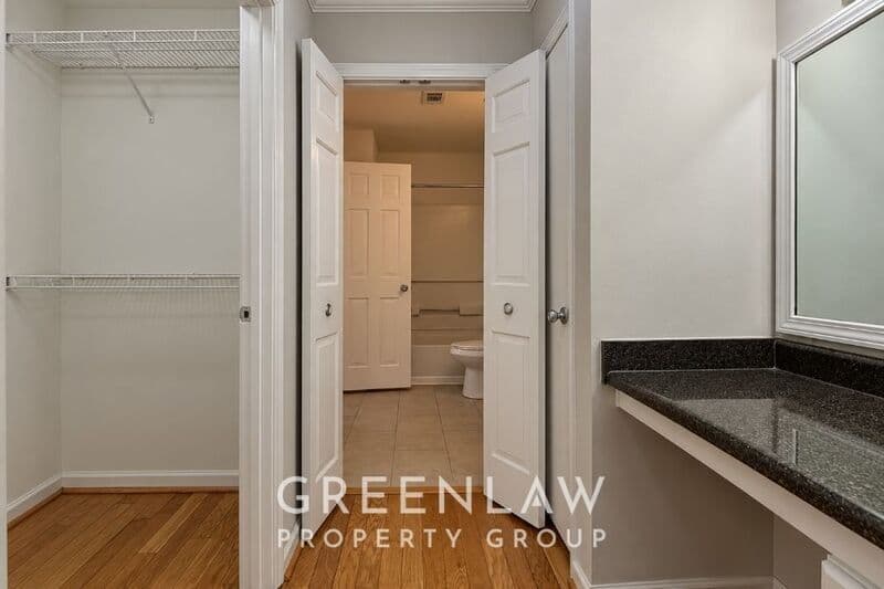 Atlanta Condo: 3655 Habersham Road NE
