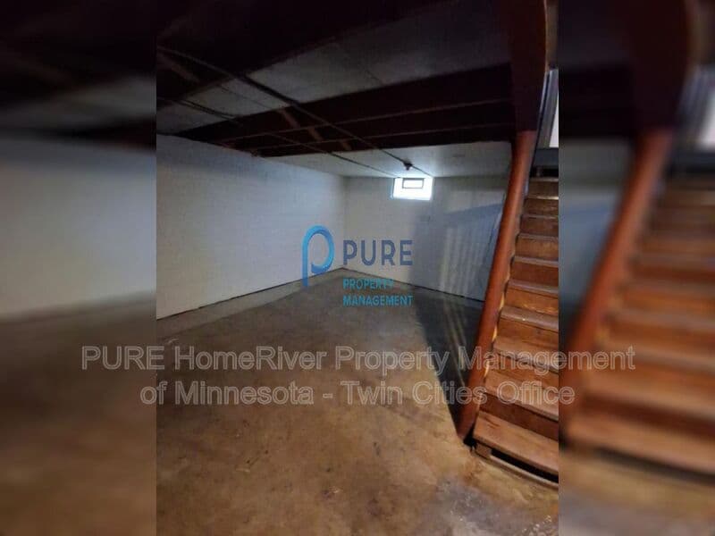 Saint Paul House: 793 Lake St