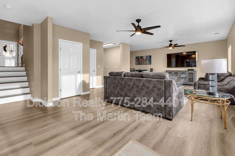 Sparks House: 1165 Harbour Cove Court