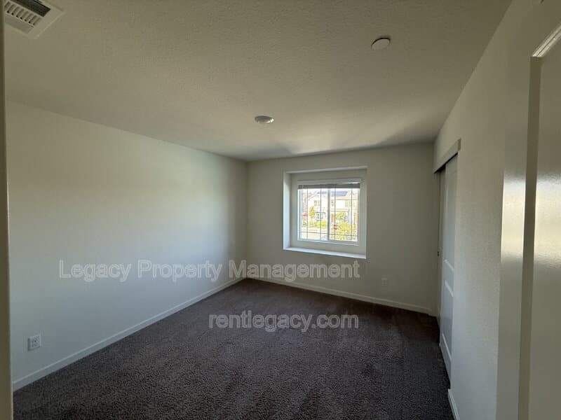 Sacramento House: 4364 White Ash Ln